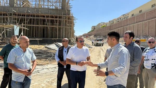 وزير الصحة يتفقد مستشفى العلمين الجديدة