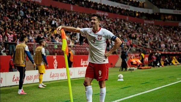 Lewandowski Sets Record vs Poland and Romania