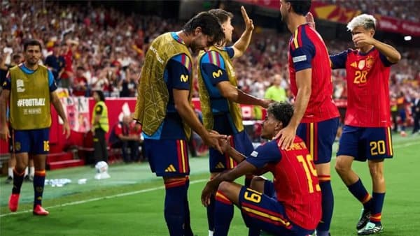 Spain vs Czech Republic lineup