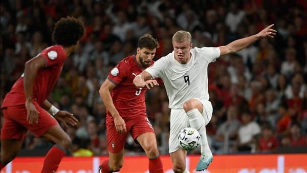 البرتغال تتغلب على النرويج بثلاثة