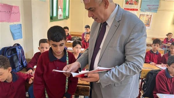 Qalyubia Education Agent oversees studies at Etrib Primary