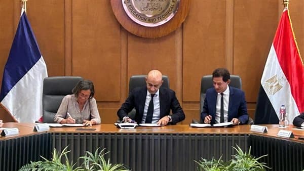 Education Minister: New Applied Tech School for Transport