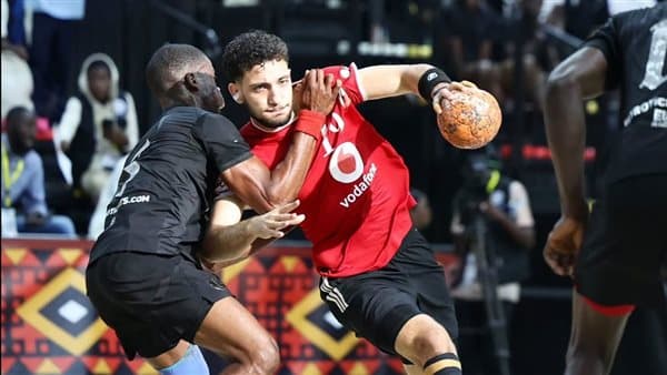 Al Ahly wins over Petro Atlético 37-25