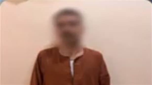 عاطل يسرق هاتف وسيدة بقنا