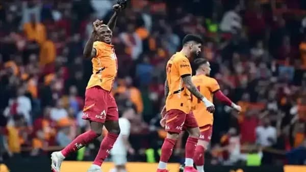 Galatasaray wins despite being a man down