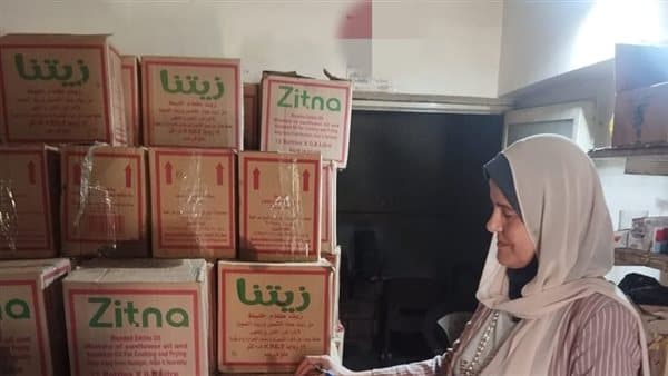 Supply officer seizes oil and sugar in Ismailia
