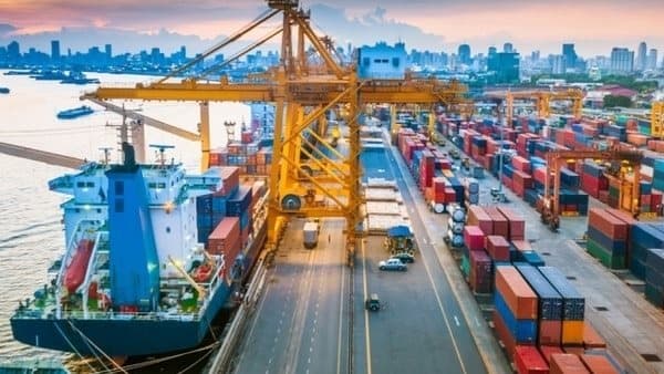 Egyptian Firms Face Global Market Barriers