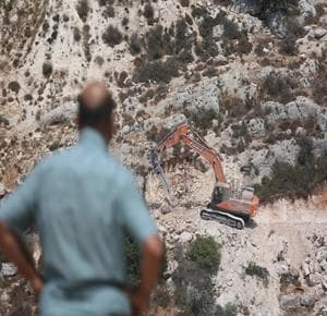 Sinjil lands razed for settlement
