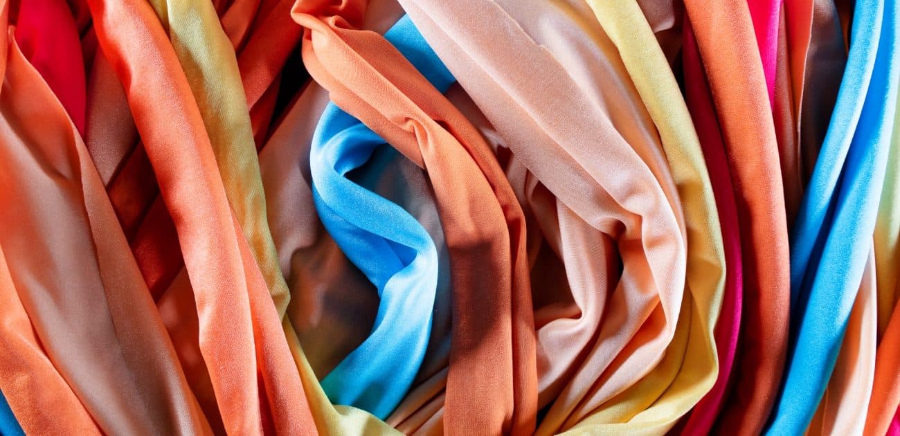 Summer Abayas: Tips for a Stylish Look