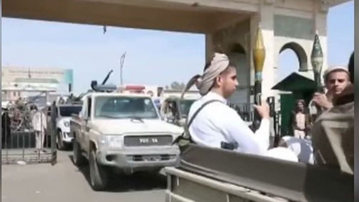 Yemeni Writer: Houthi Attacks on Kingdom Airports Follow Criminal Pattern