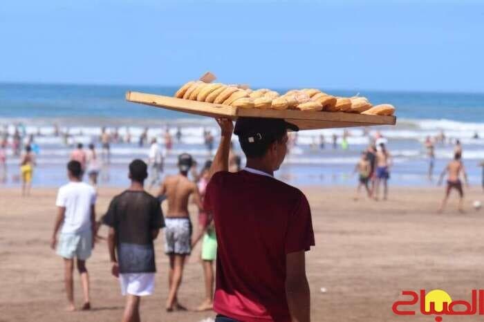 Summer heat boosts seaside jobs