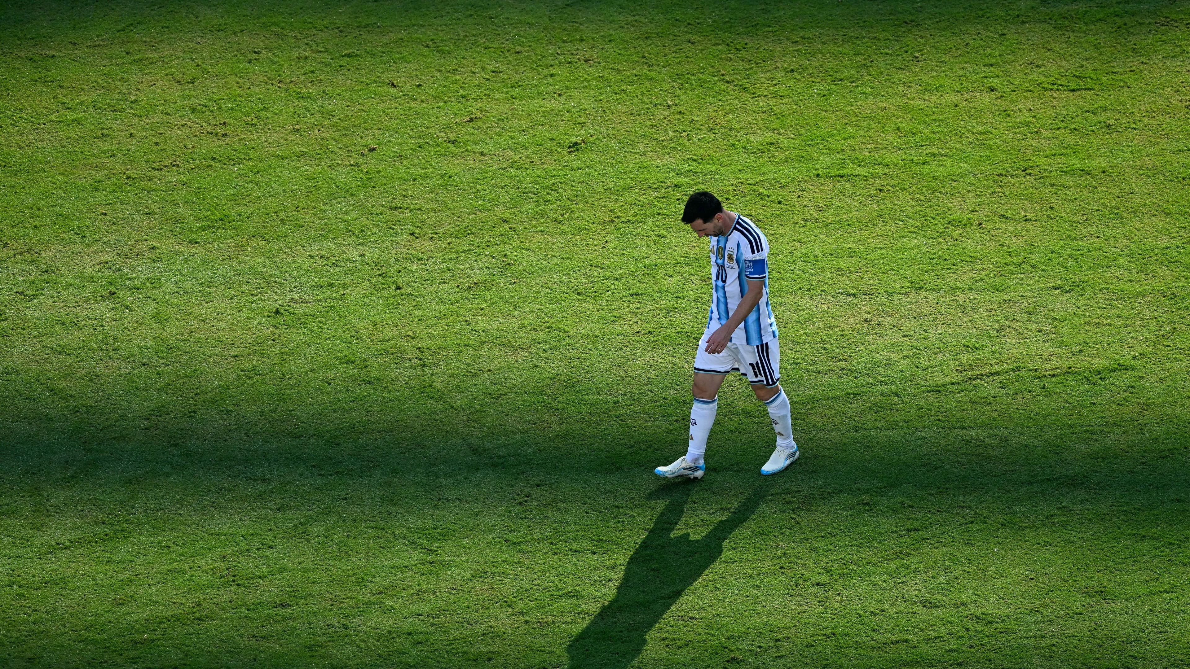 Argentine team misses celebration as Messi stays out