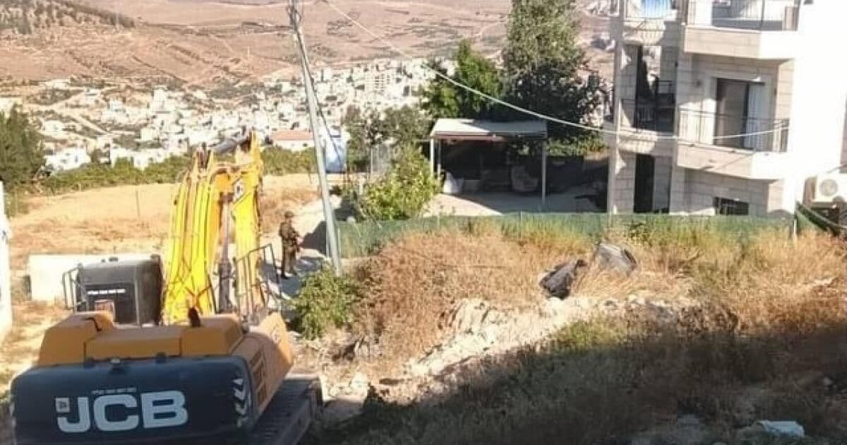 Occupation demolish homes in Bethlehem