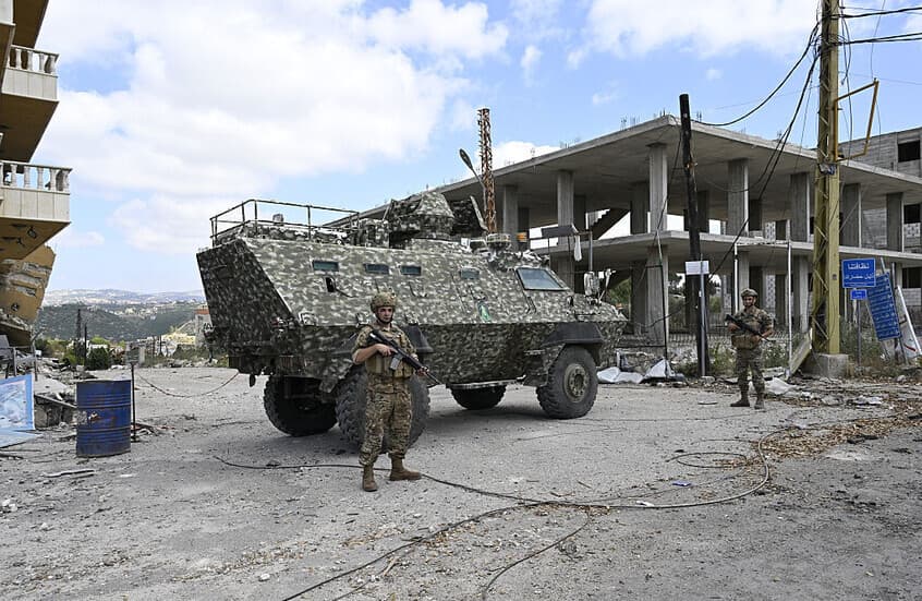 Israeli Army Warns Lebanese Forces After Shooting Incident