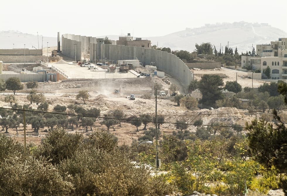 Four Palestinians wounded in Nablus clashes