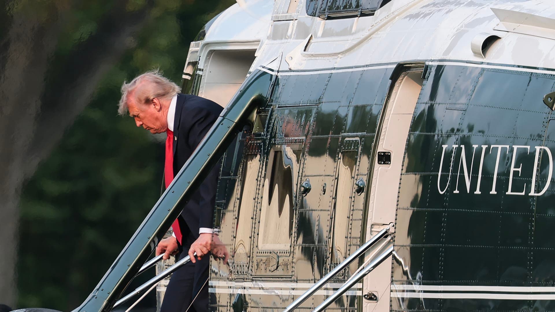 Trump overlooks Russia's support to Iran