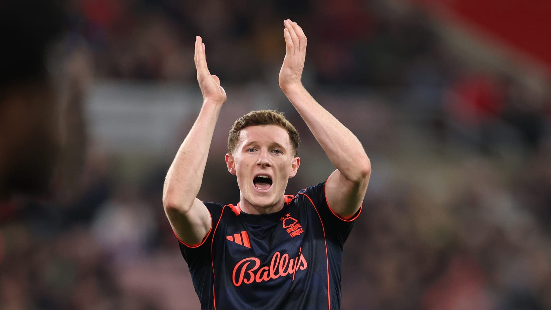Manchester City unveils new star