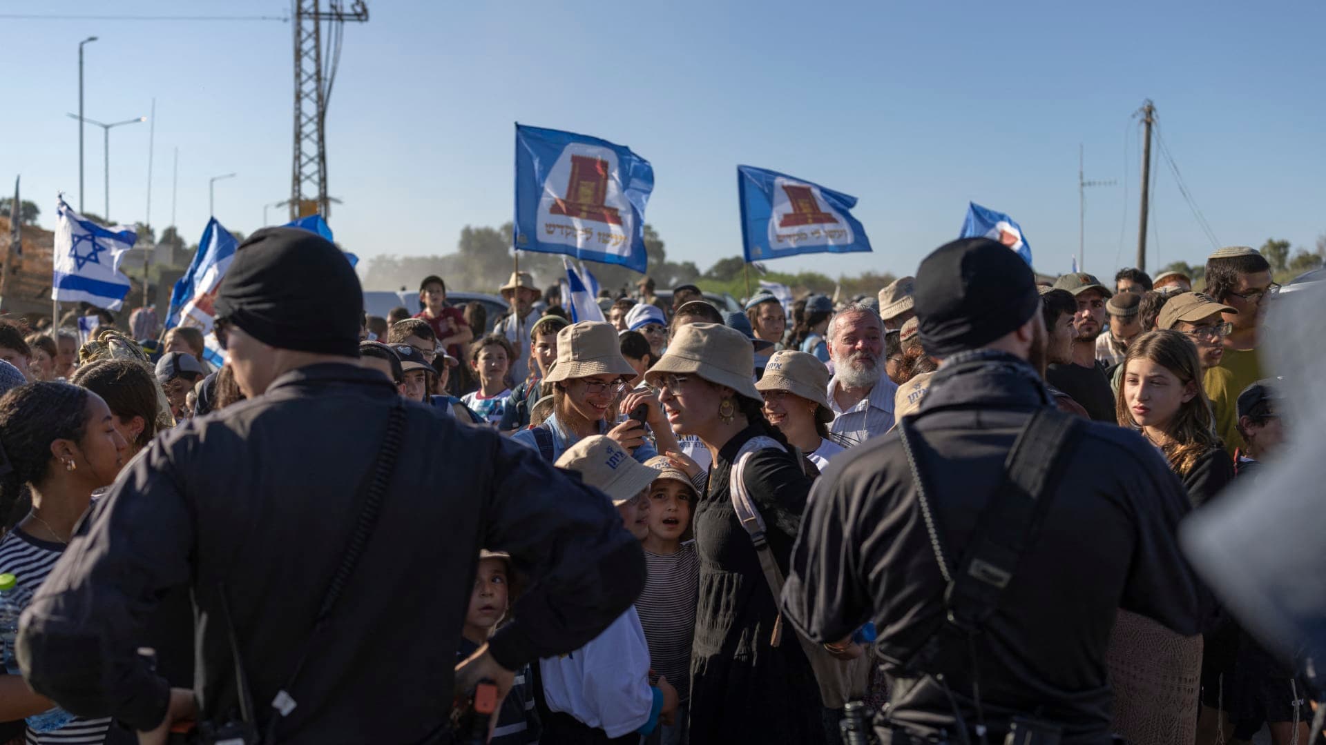 Israeli Right Pushes Gaza Resettlement