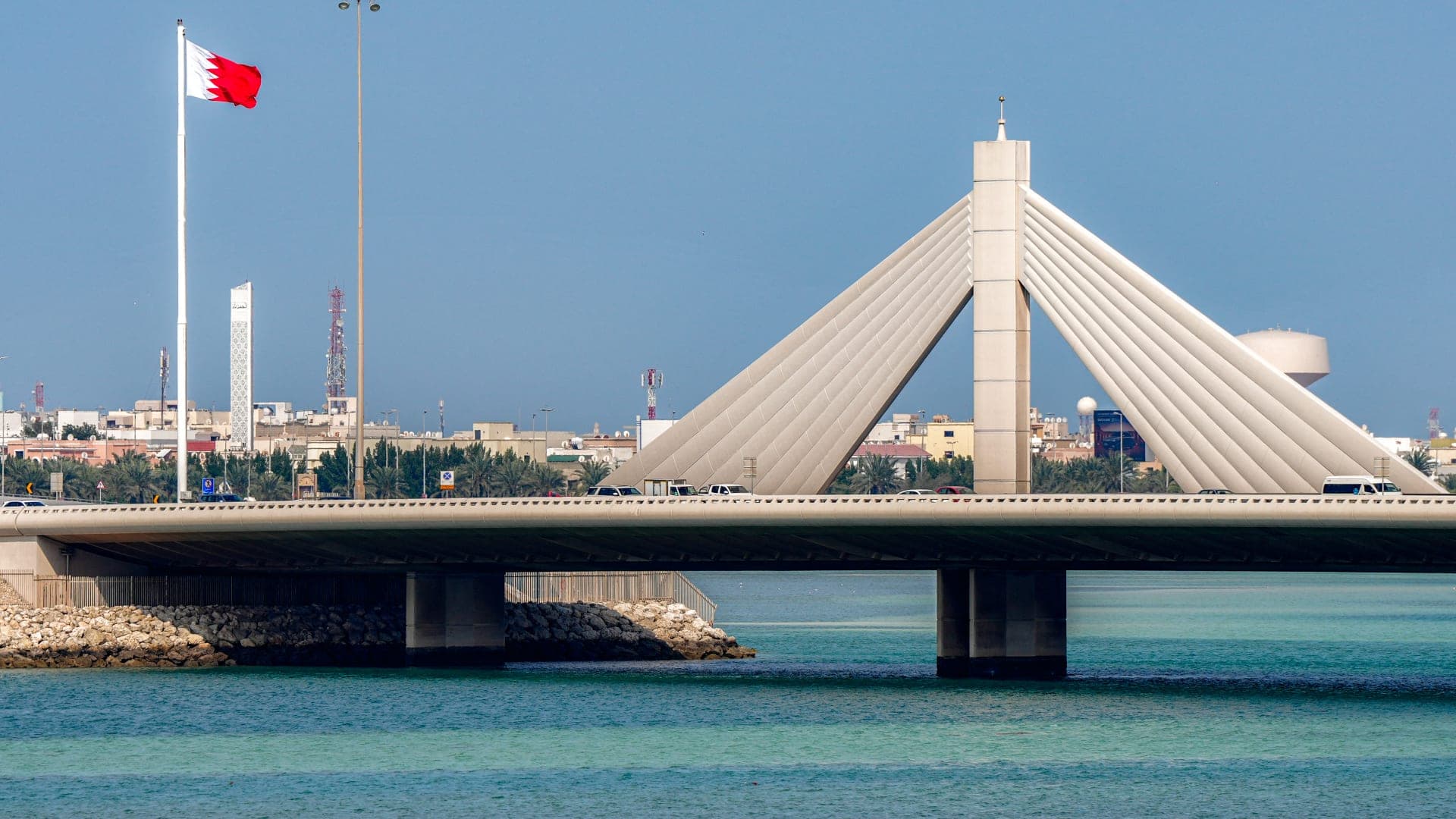 Bahrain Army Stops Iranian Air Attack