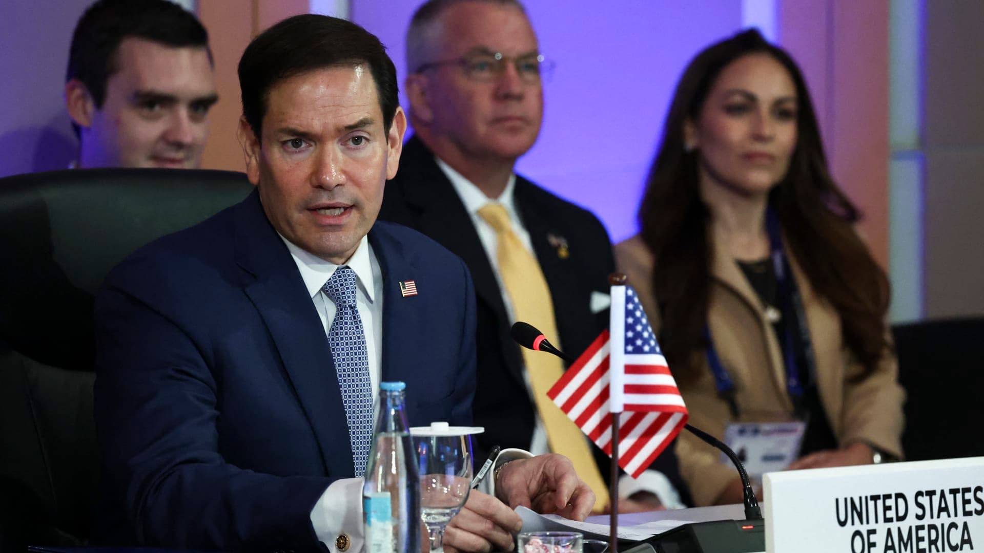 Rubi'o warns on Iran's Strait control