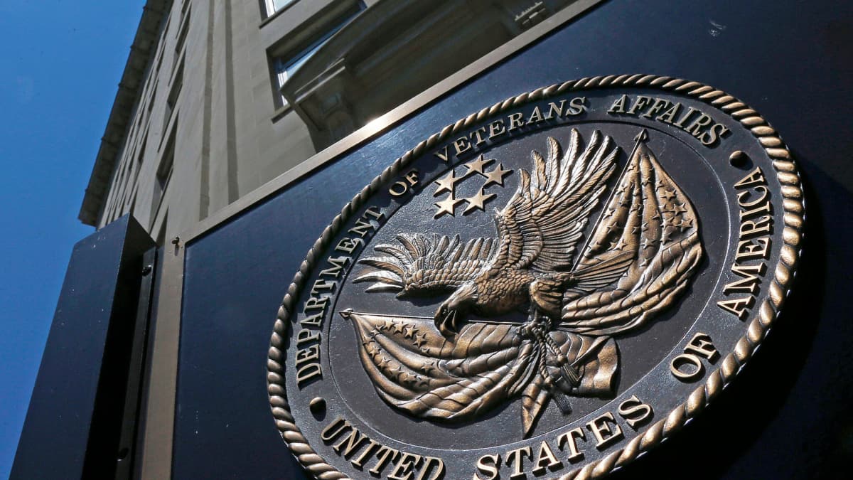 VA loan benefits 2026: borrowing limits and risks