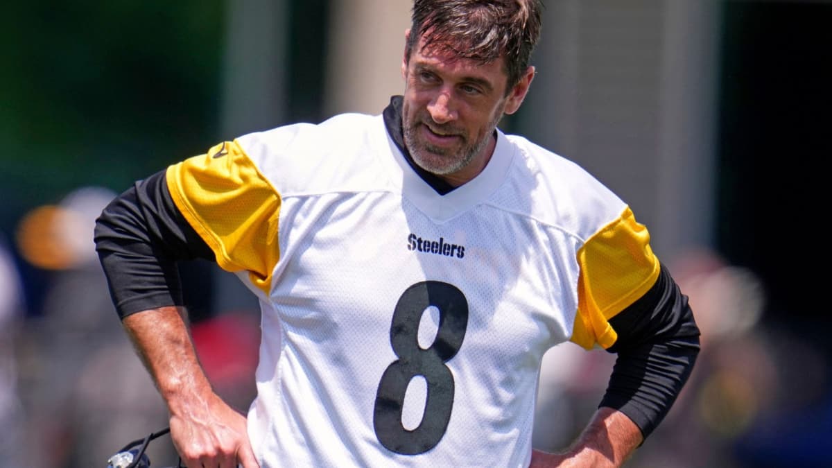 Aaron Rodgers concludes family feud without brother Jordan