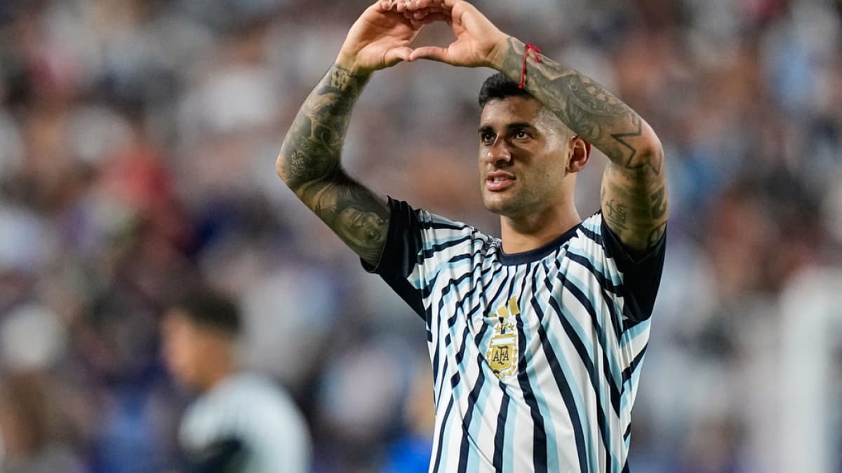 Argentine Player Declines Handshake Post-World Cup
