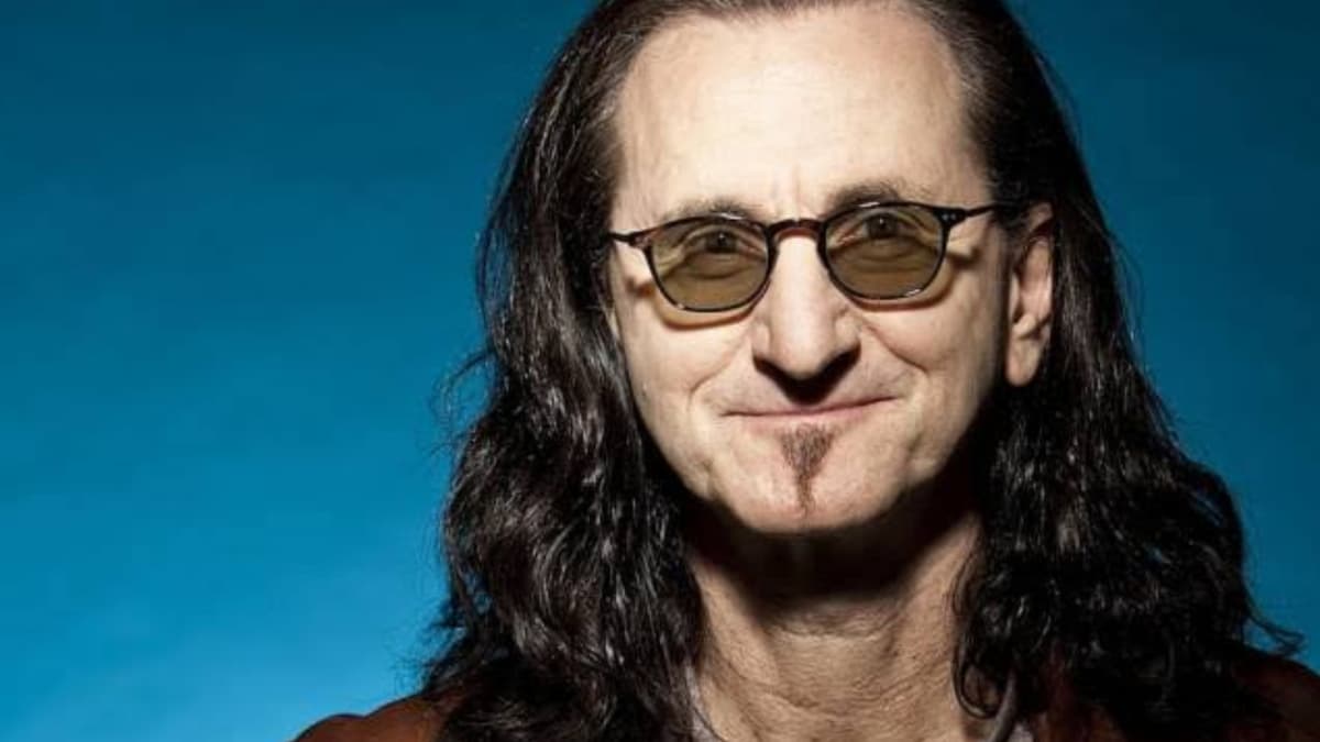 Purchase tickets to see Rush in Chicago