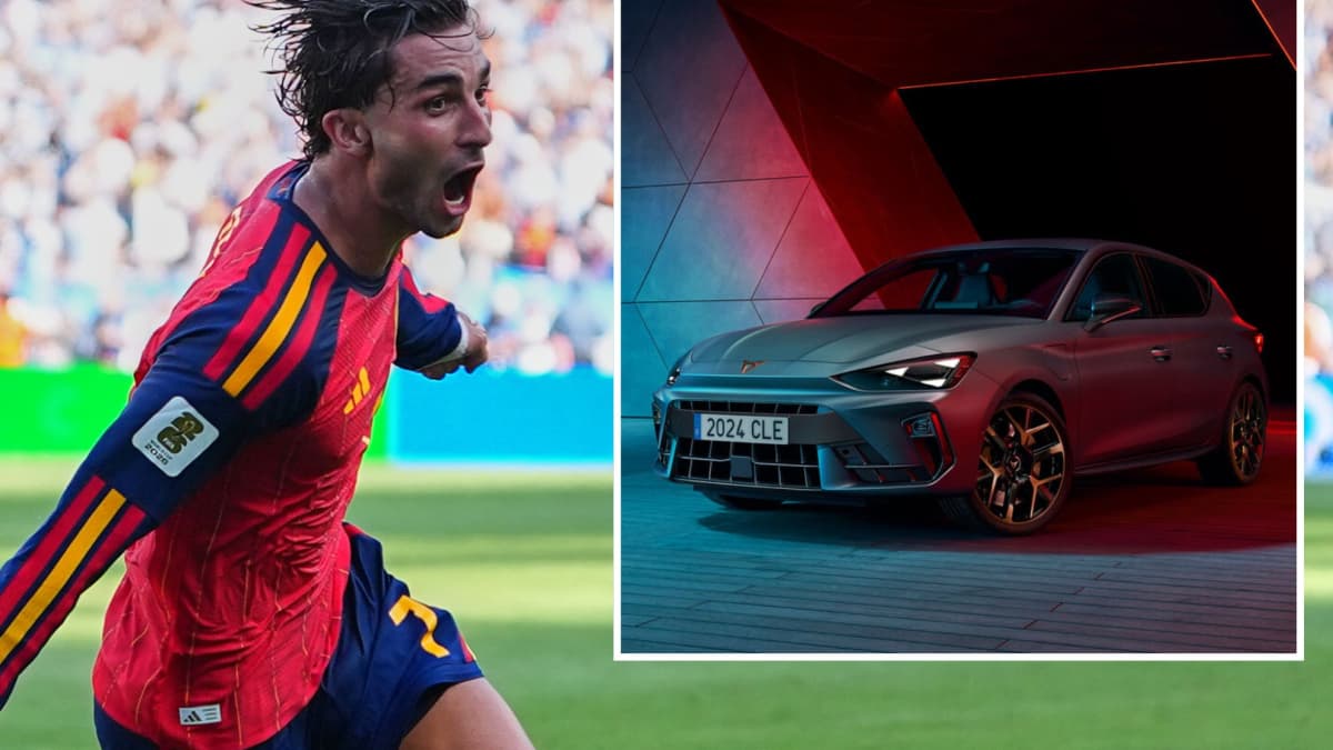 Ferran Torres with Spanish hybrid sports car