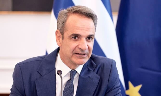 Greek PM rules out early votes
