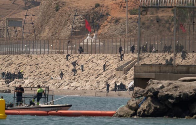 Moroccan authorities detain migrants near Ceuta