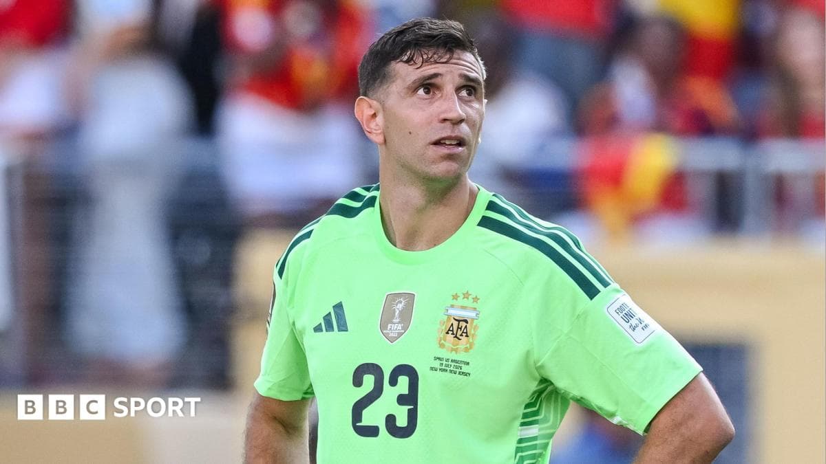 World Cup 2026: Emi Martinez may withdraw from Argentina