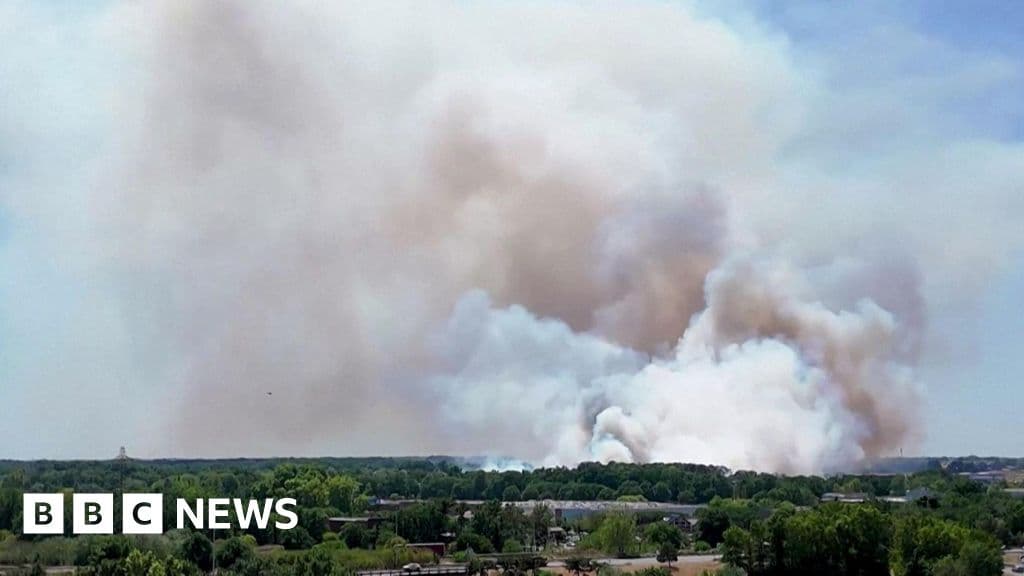 Two firefighters die near Bordeaux airport