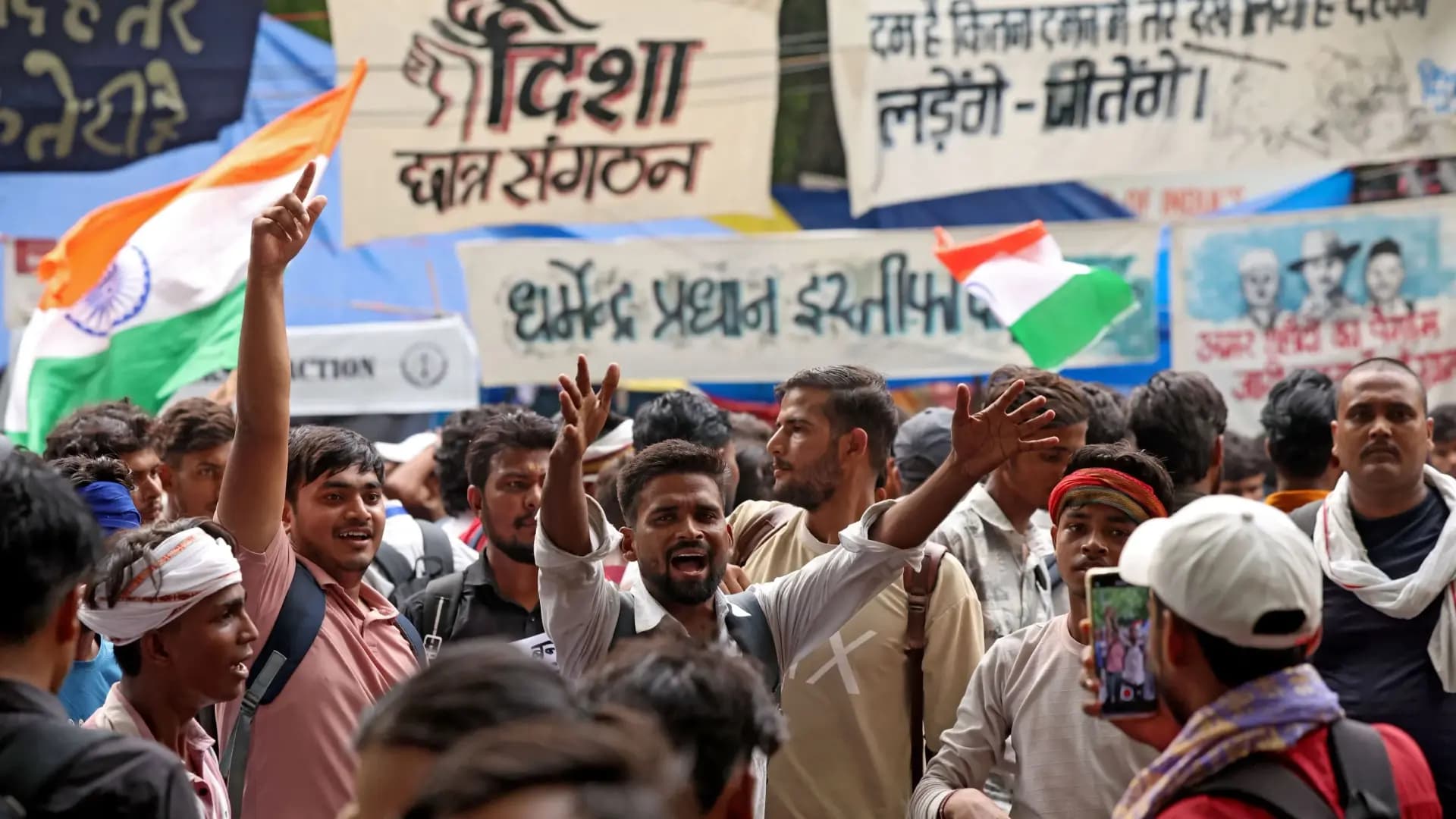 Indian Education Minister Resigns After Student Protests