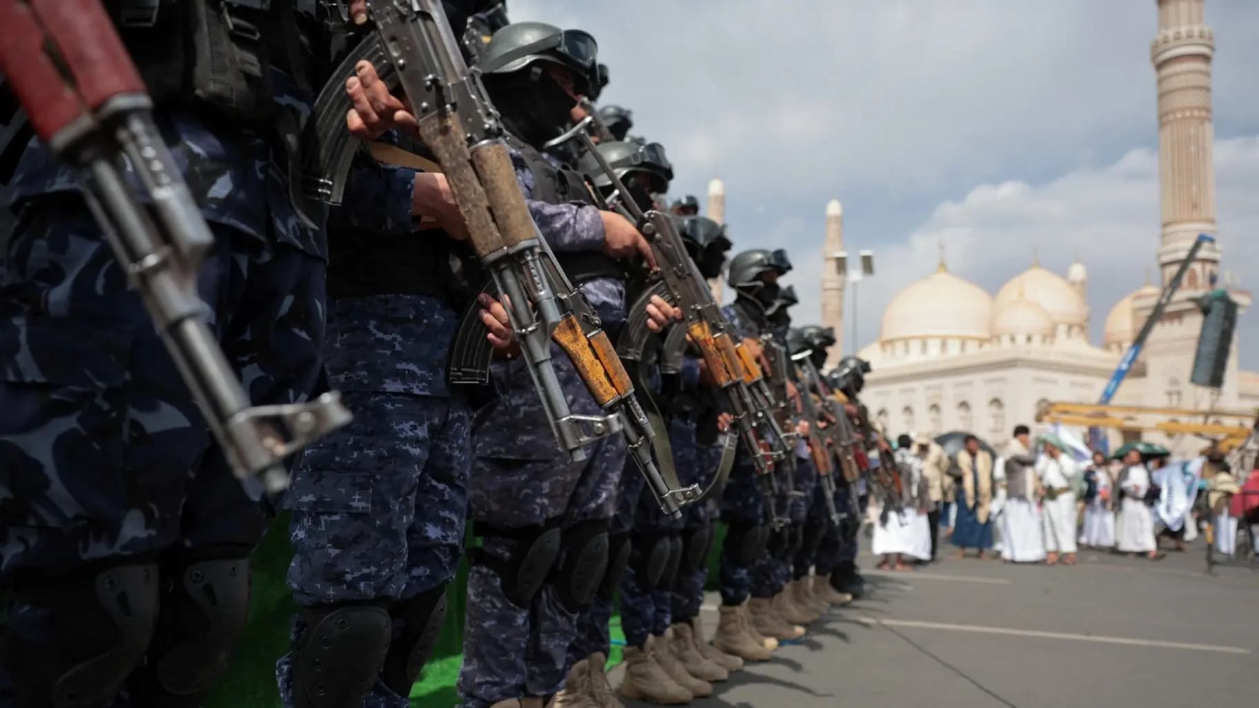 Yemen Tribes Declare War on Houthis