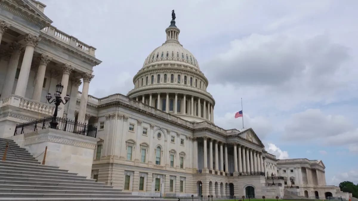 Senate opposes war halt with Iran