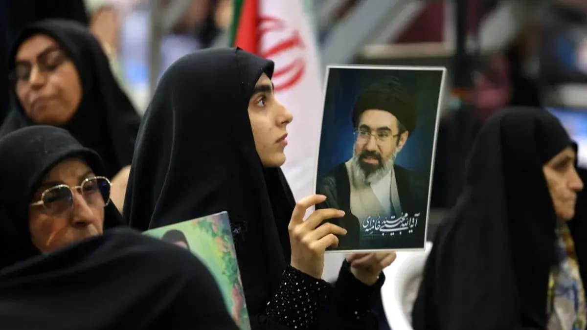 US strategy to find Khamenei's location