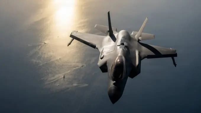U.S. military reports over 1,000 ships cross Strait of Hormuz in three months