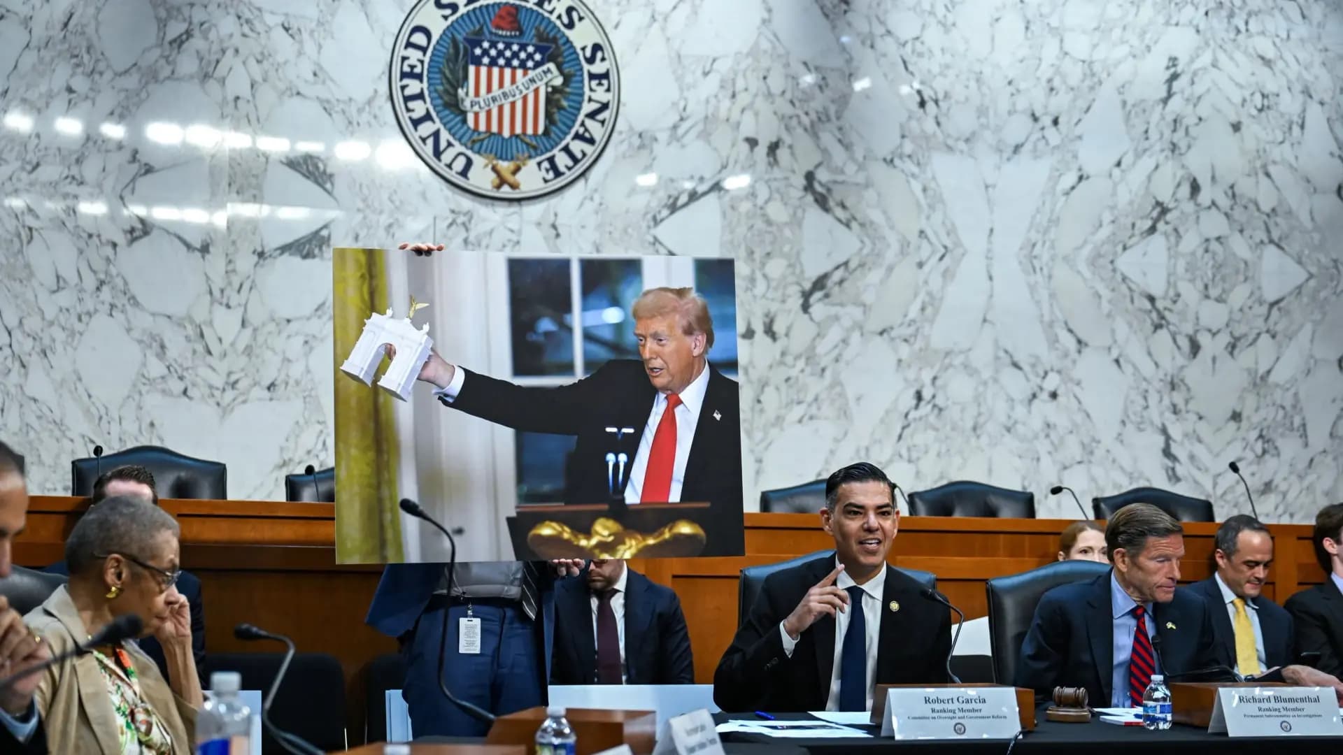 US Congress passes Iran war halt bill