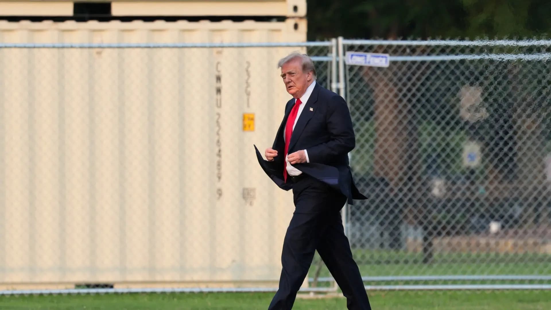 Trump Threatens Iran Amid Strikes in Iraq