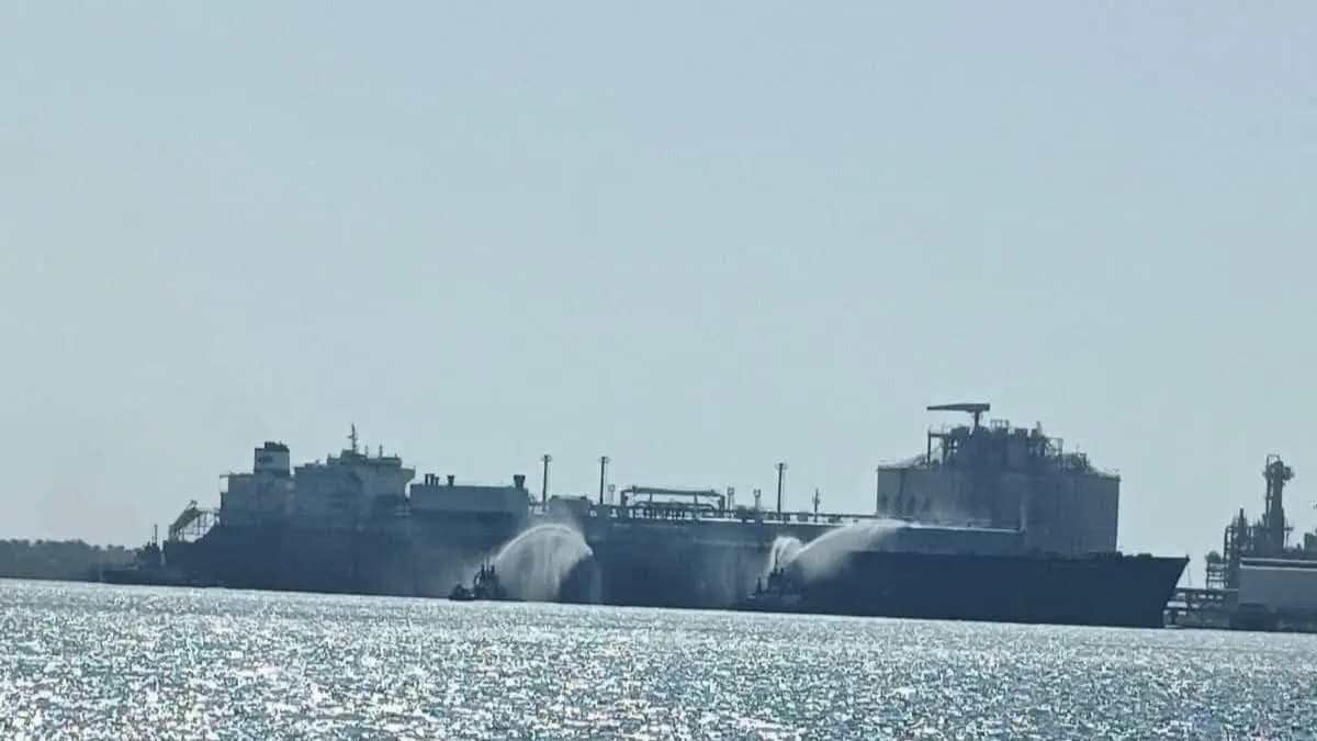 Egyptian Petroleum Ministry explains Damietta port incident