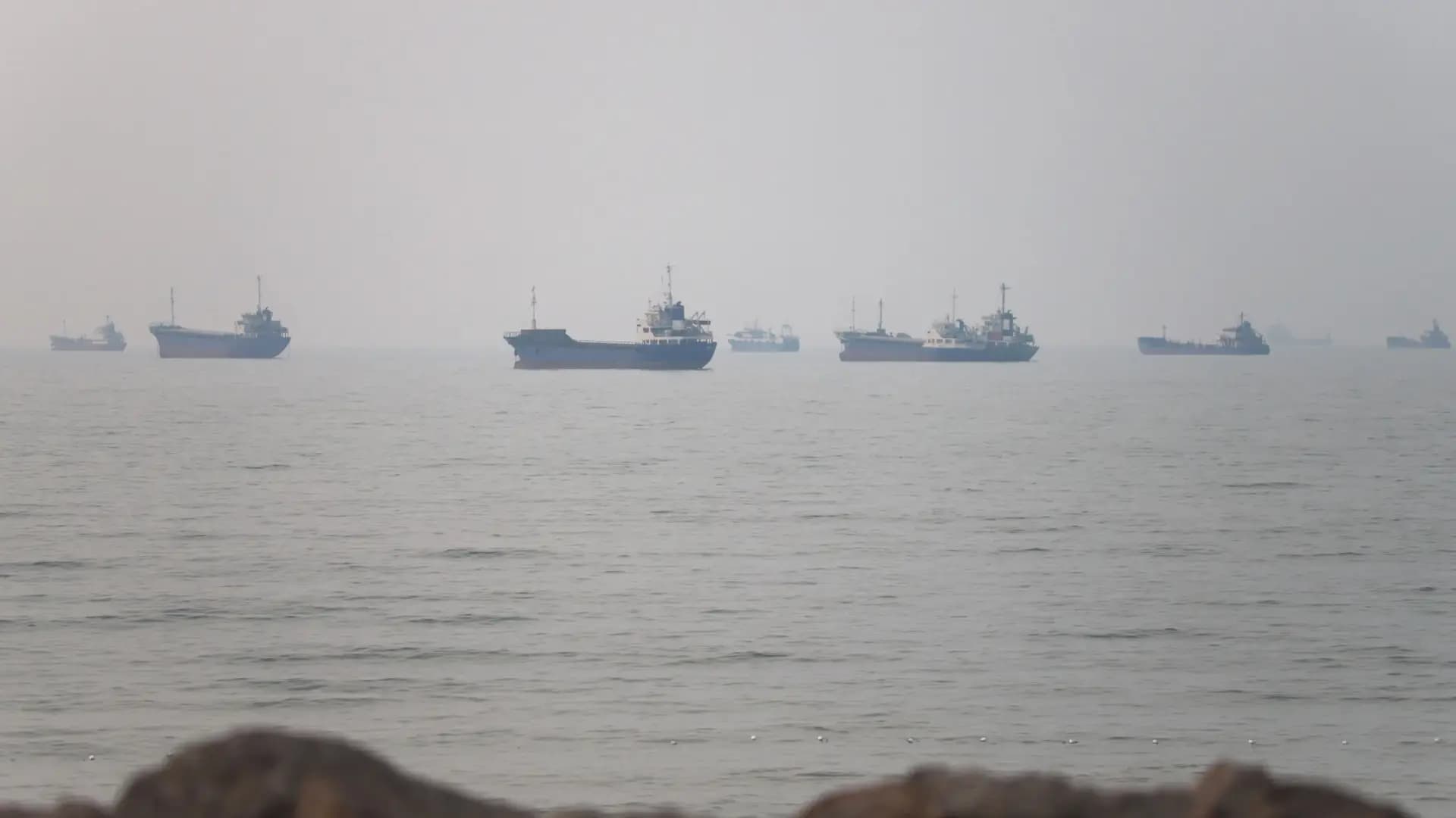 Iran's War: Strait of Hormuz, Nuclear Weapons, and Regional Security