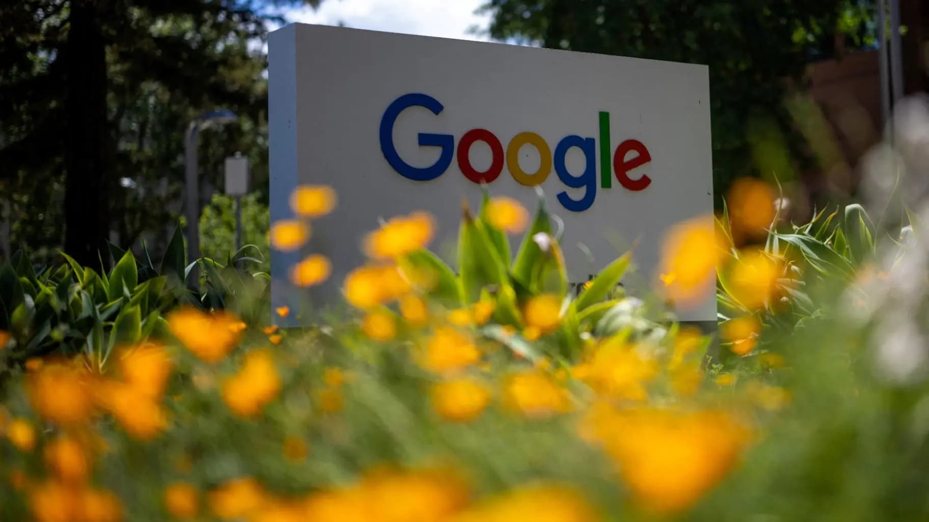 Brussels sanctions Google with 890 million euros