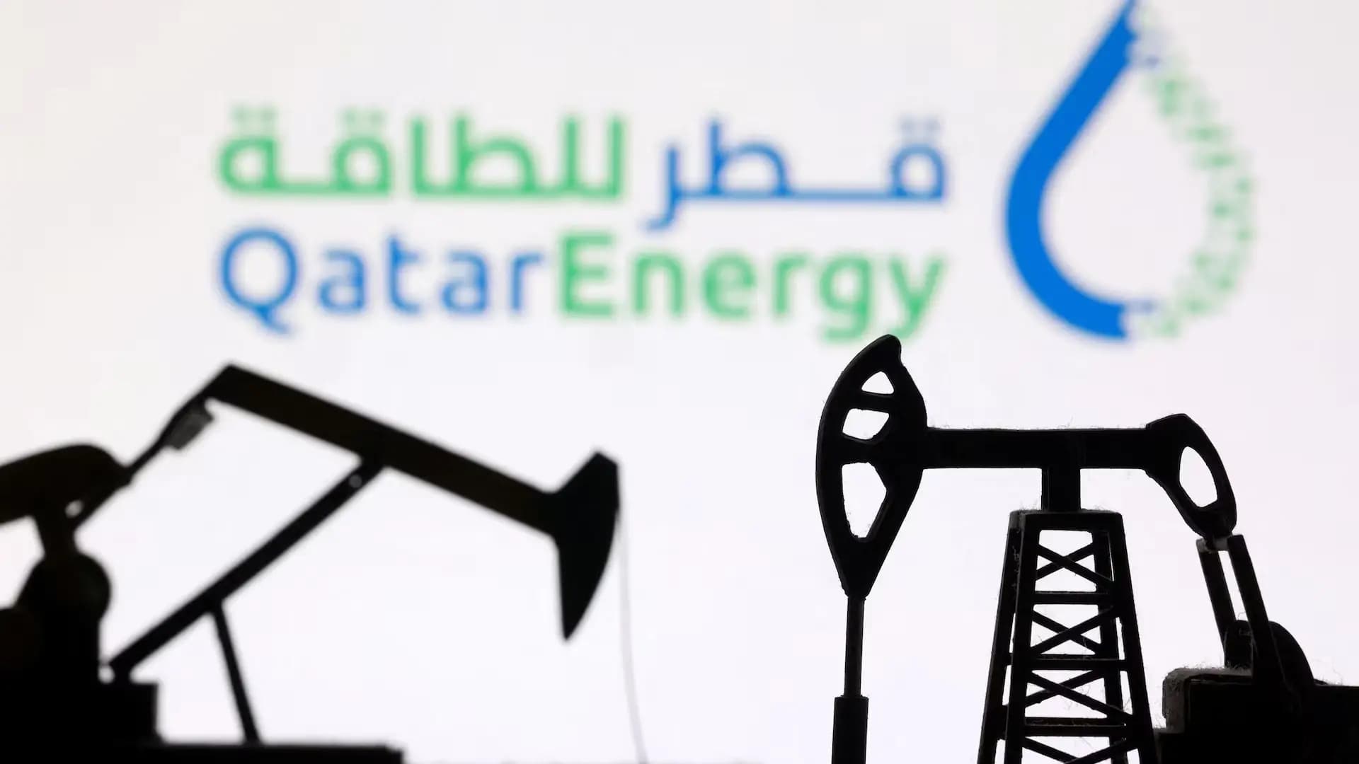 Qatar Energy prolongs LNG shipment halt