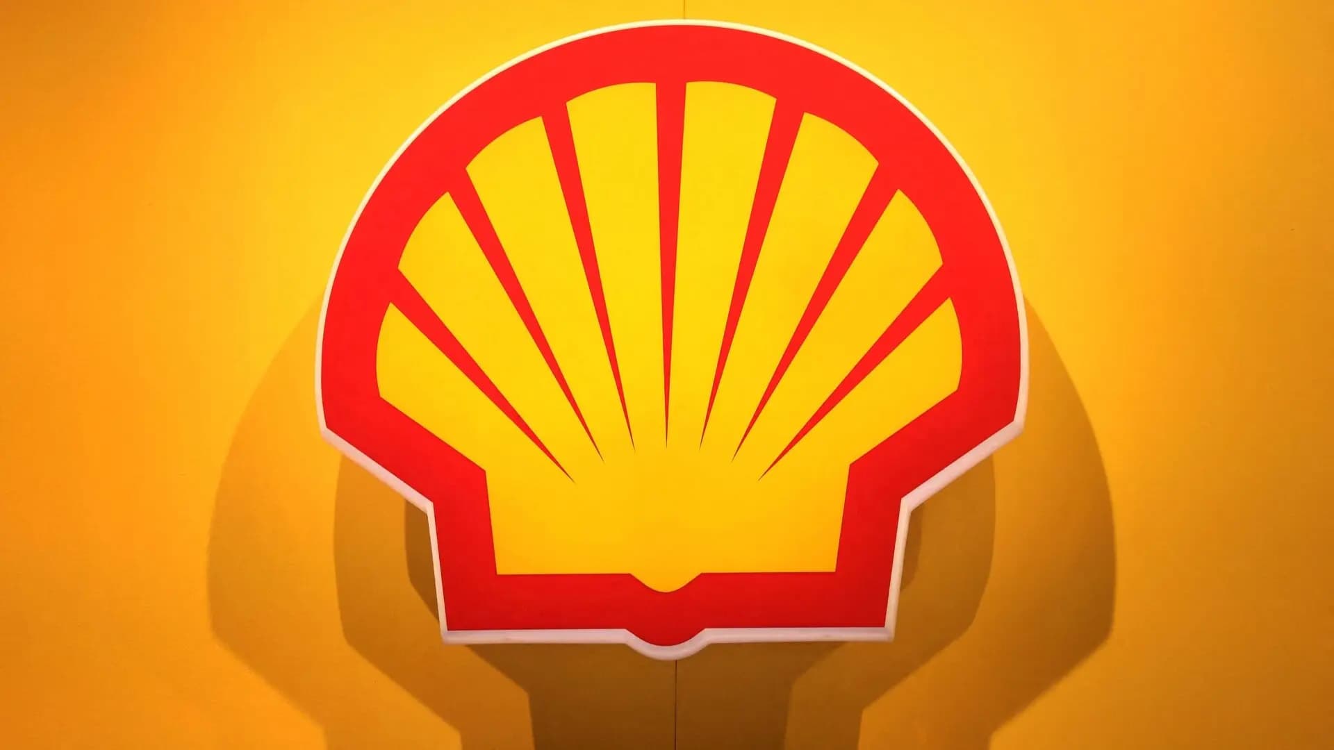Shell profits rise 131% amid Middle East conflict
