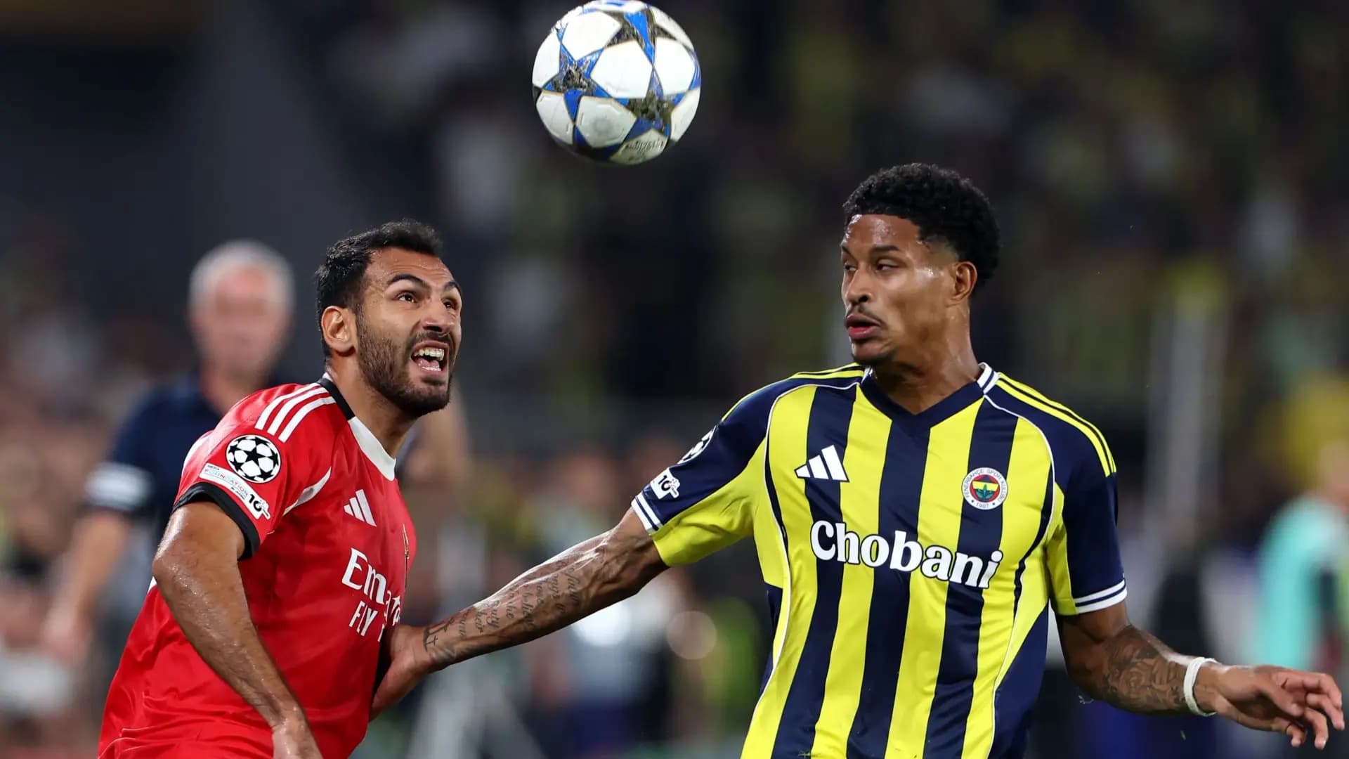 Barcelona considers Benfica star as Alvarez and Cobby Junior replacements