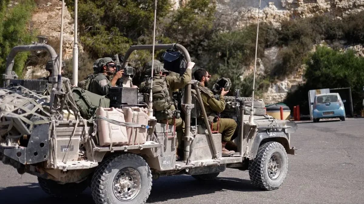 Israel delays Lebanon talks despite US pressure
