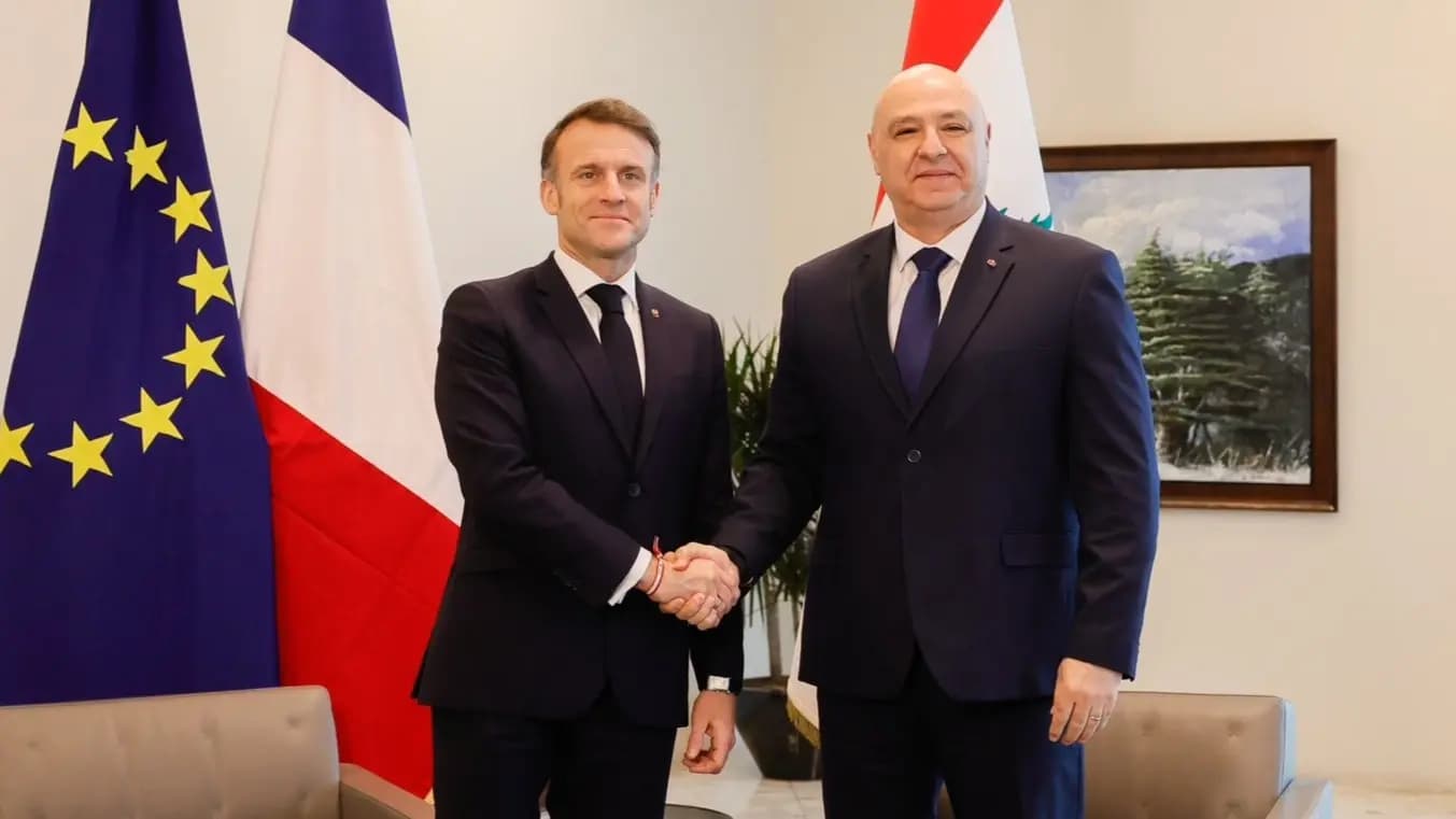 Aoun and Macron Discuss South Lebanon Stability