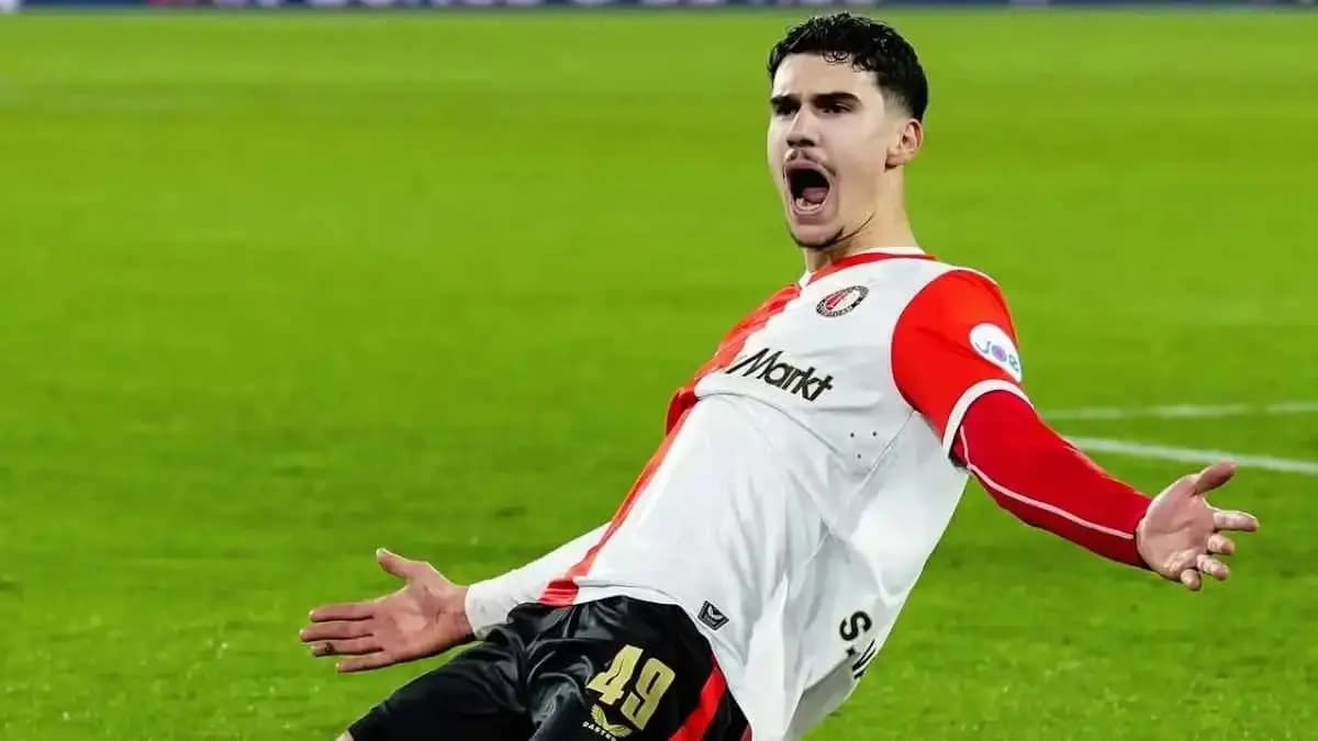 Van Persie's son clarifies Morocco choice