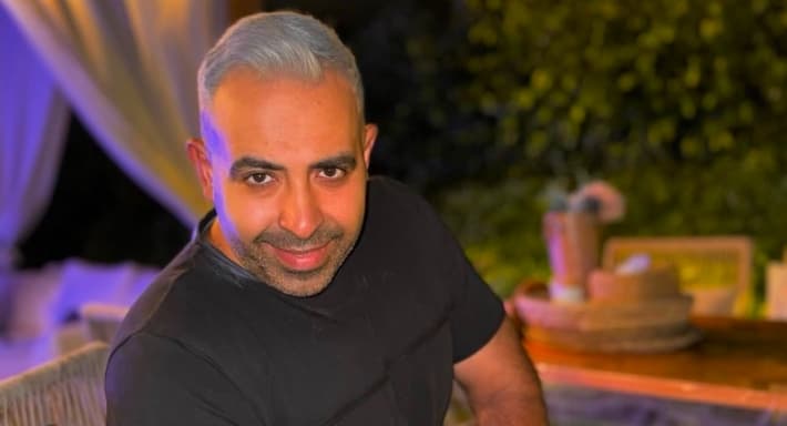 Praise for Mohamed Adawy's remake of "Ya Qalbi Sabrek"